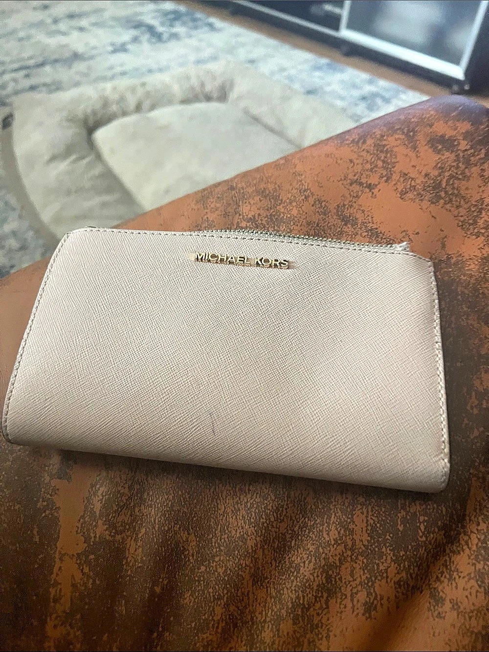 Michael Kors Jet Set Travel Saffiano Leather Zip-Around Bifold Wallet Pink